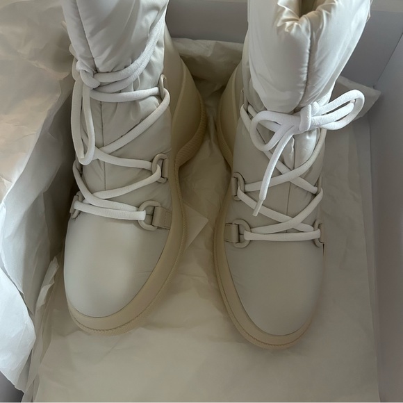 New Moncler Resile Après Leather Puffer Winter Snow Ski Ankle Boots - Picture 9 of 11